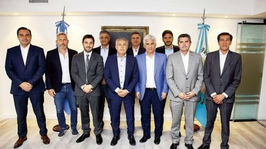 Quiénes son los gobernadores que acompañaron la reforma laboral en Diputados