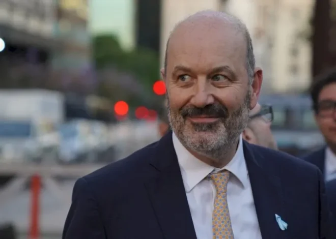 Sturzenegger destacó la nueva conectividad de Buenos Aires con Perito Moreno