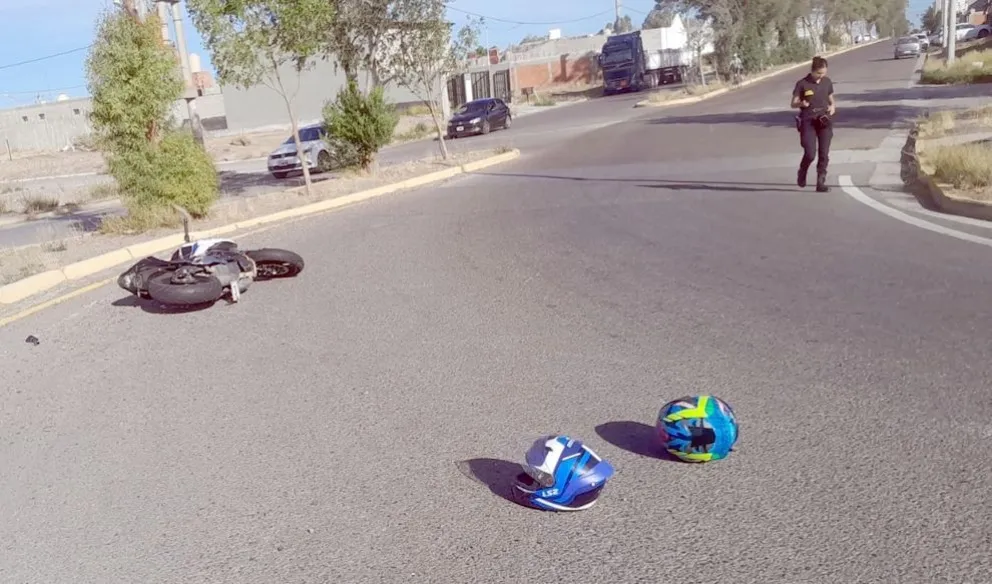 Trelew: Cinco motociclistas heridos en una semana de choques 