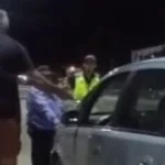 Intentó evitar una infracción y terminó en la comisaría