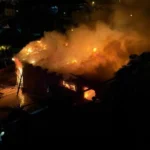 Incendio destruyó una vivienda en el barrio Pietrobelli