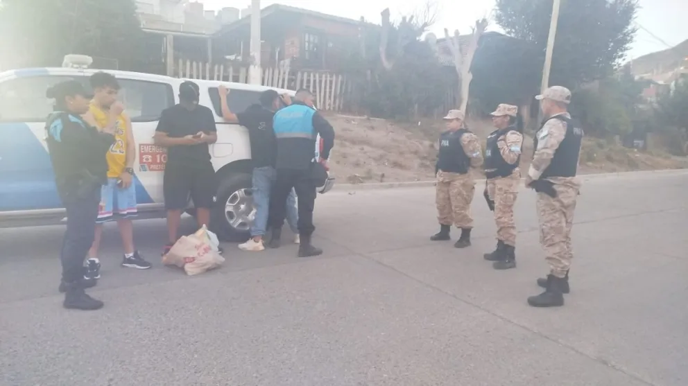 Detuvieron a un joven con pedido de captura en barrio La Floresta