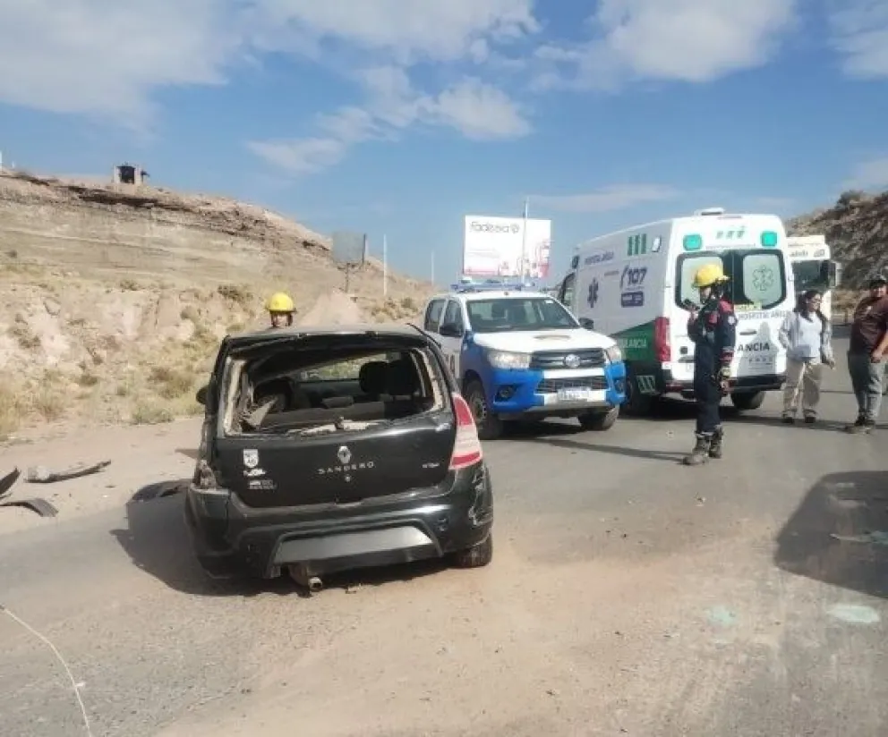 Colisión múltiple en Neuquén dejó un herido