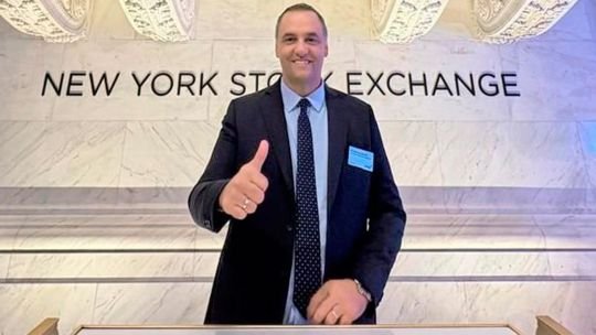 Funcionarios públicos y vida privada: el inevitable escrutinio del poder