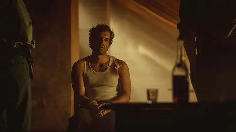 Cleaner Rescate vertical: acción al límite en las alturas de Londres con Daisy Ridle