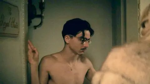 Andrea Bocelli responde a Timothée Chalamet y defiende la ópera y el ballet