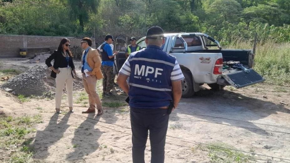 Seguirán en la cárcel los comisarios que sacaban presos y los obligaban a hacer trabajos de albañilería en una casa de veraneo en El Cadillal