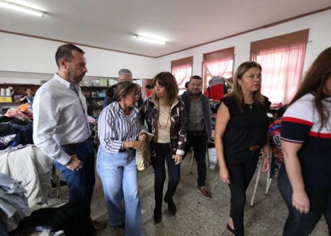 La ministra Montaldo visitó la Escuela 230 de Simoca: funciona como albergue para familias de La Madrid