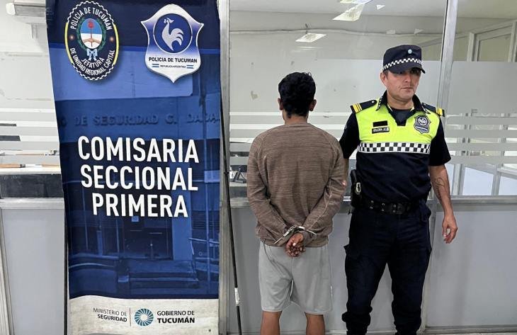 Atraparon en calle Santiago y San Juan a delincuente acusado de un robo