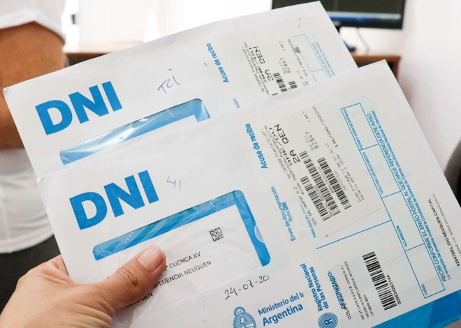 El Registro Civil llevará oficinas móviles al Paseo de las Plantas en marzo para tramitar el DNI