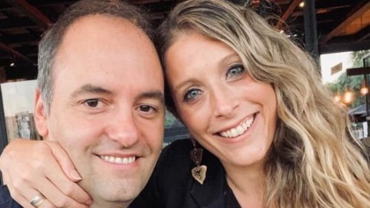 Adorni viajó en febrero junto a su familia y un periodista de la TV Pública a Punta del Este en un jet privado