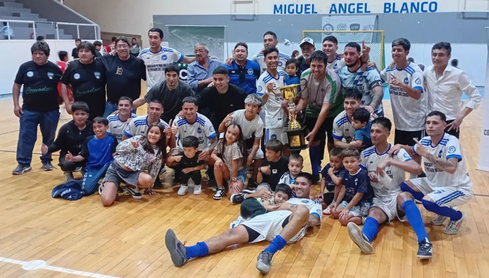 Sindicato Petrolero sale a la cancha en Rawson