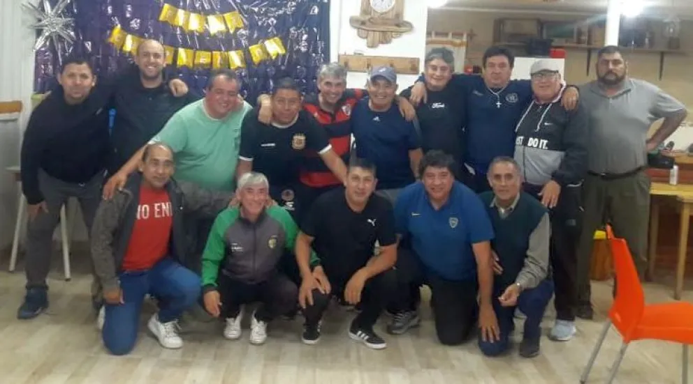 Los exárbitros se reunieron para fijar proyectos