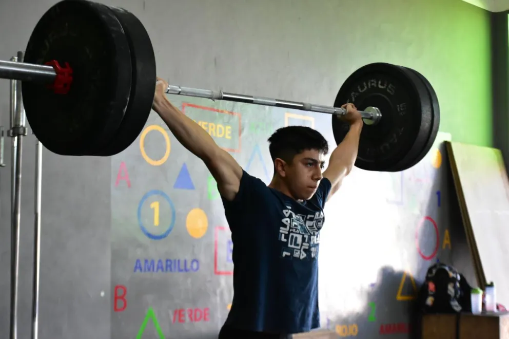 El levantamiento de pesas abre su año competitivo con el Torneo Provincial