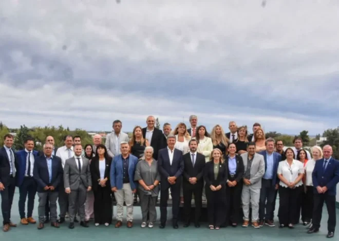 El radicalismo ratificó su respaldo al Gobierno provincial y rechazó la fractura del bloque oficialista