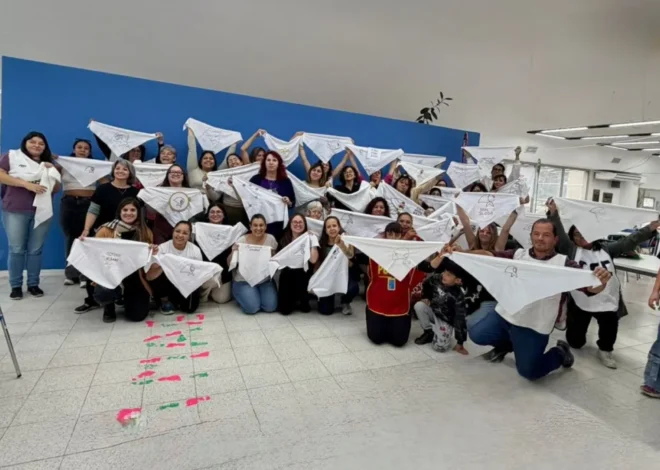 Realizaron una jornada de bordado colectivo de Pañuelos Blancos por la Memoria