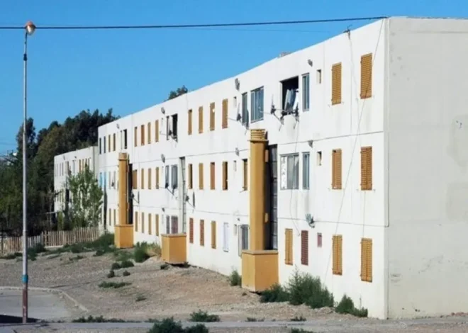 Misterio y versiones cruzadas: Asaltaron a un taxista en las Mil Viviendas