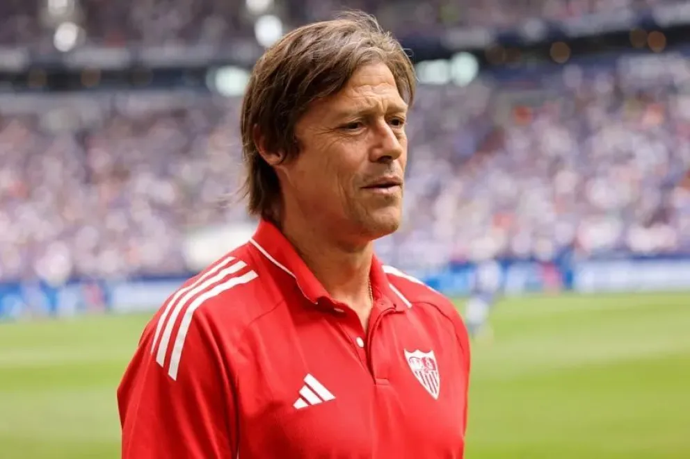 Almeyda fue despedido del Sevilla de España