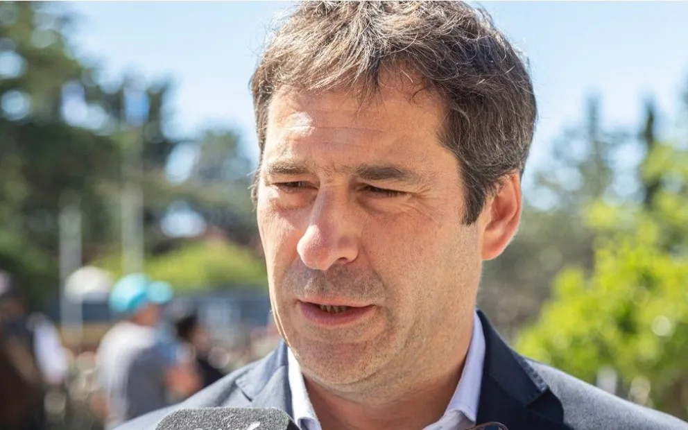 Para Luque es un “poco tarde” para ponerse firme con YPF