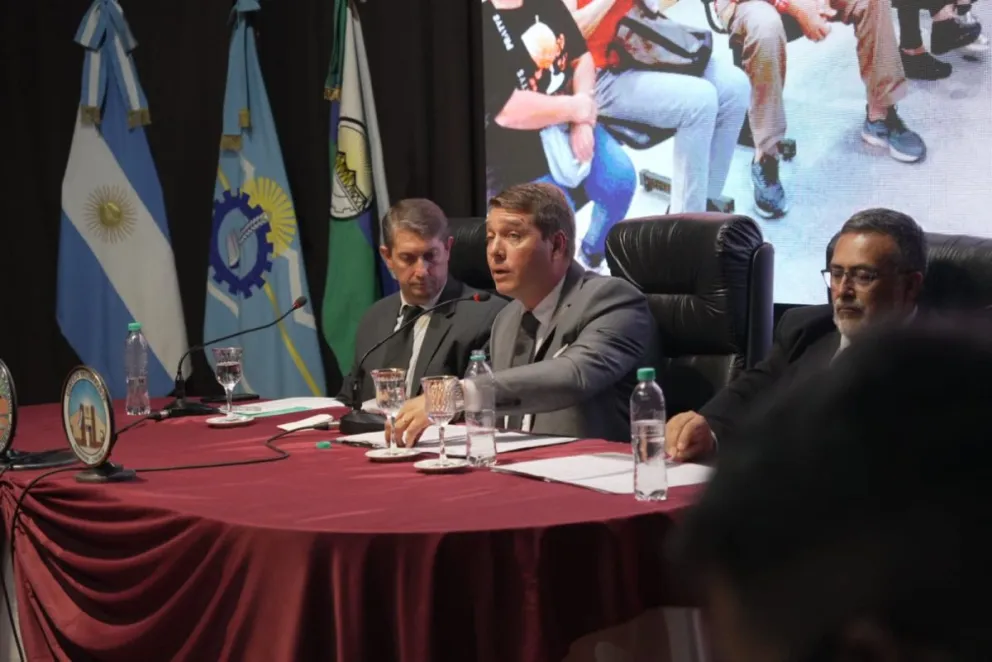 Biss inauguró las sesiones 2026: “Quien quiere invertir en Rawson encuentra un estado que acompaña y no obstaculiza”