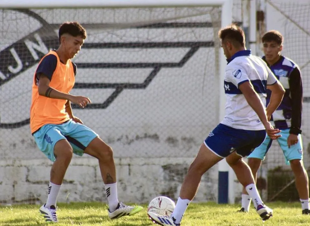 Newbery y Rada Tilly rumbo al Provincial