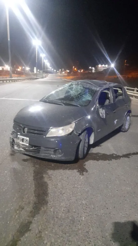 Hallaron un auto abandonado tras un siniestro en Km. 4