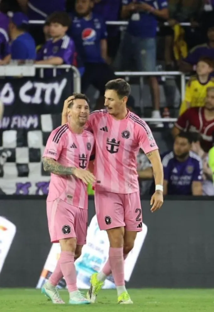 Messi hizo dos goles en un partido que Inter Miami perdía dos a cero