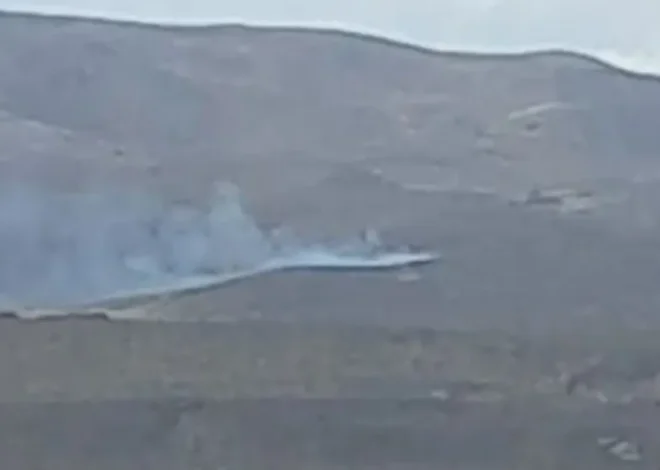 Un rayo habría provocado un incendio de pastizales cerca de Esquel