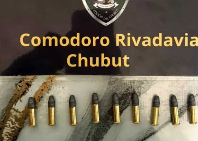 Secuestran armas y detienen a dos sujetos tras cinco allanamientos