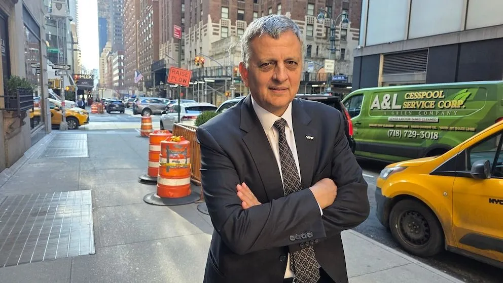 Marín aseguró que no habrá saltos bruscos en el precio de la nafta pese al petróleo cerca de USD 120