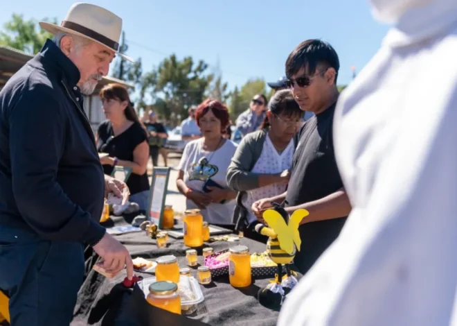 Othar inauguró la sala extractora de miel en Km 17