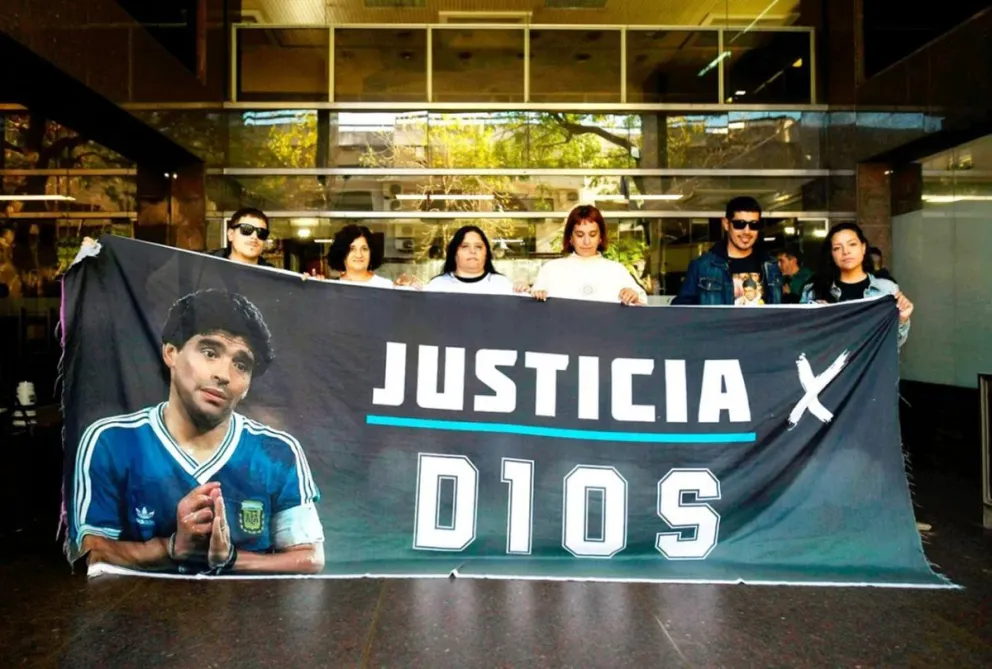 Reprograman el juicio por la muerte de Diego Maradona para abril