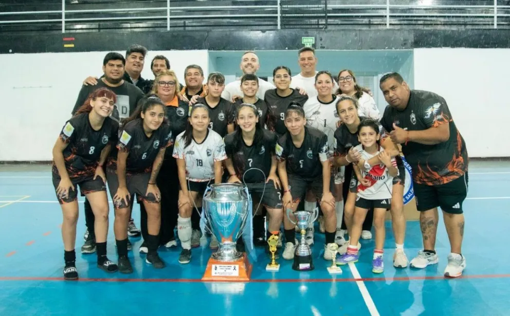 Cimbronazo en el femenino: Tatiana Colisnechenco deja JM y pasa a Cepatacal