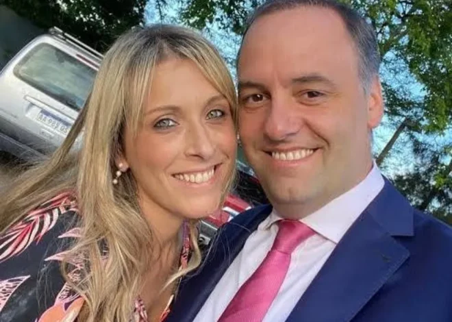 La Justicia pone bajo la lupa los polémicos viajes al exterior de Manuel Adorni