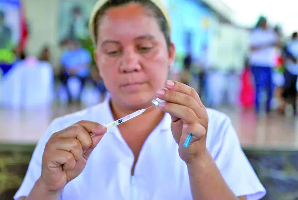 Rusia planea incluir vacunas contra el cáncer en el programa de seguro médico en 2026