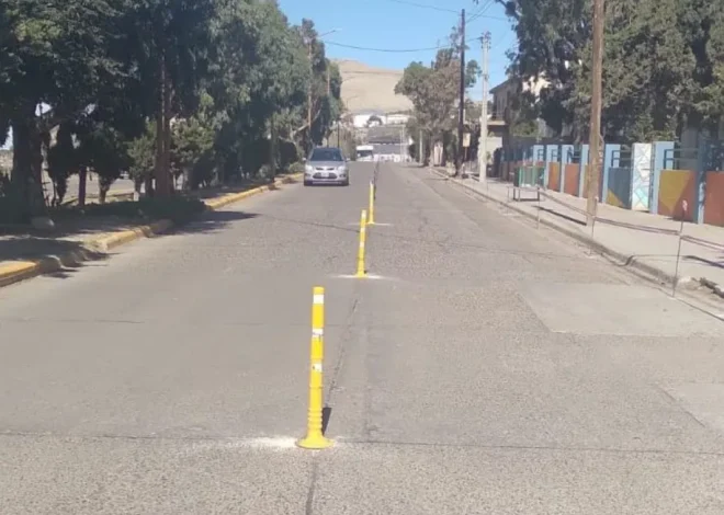 Comenzó una obra de repavimentación en km3 y dividieron un carril en dos