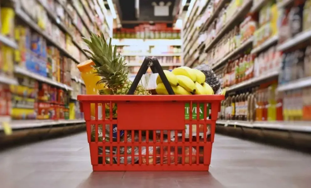 Para no ser pobre en la Patagonia se necesita casi un millón cuatrocientos