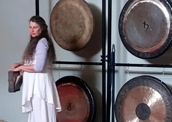 La Casa del Bicentenario de El Bolsón recibe “Océano Infinito de la Creación”, un viaje sonoro hacia la paz interior