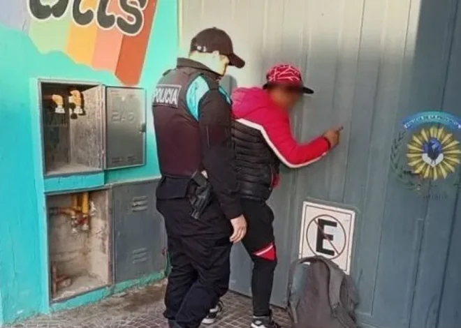 Detuvieron a una persona en el barrio Pueyrredón con pedido de captura