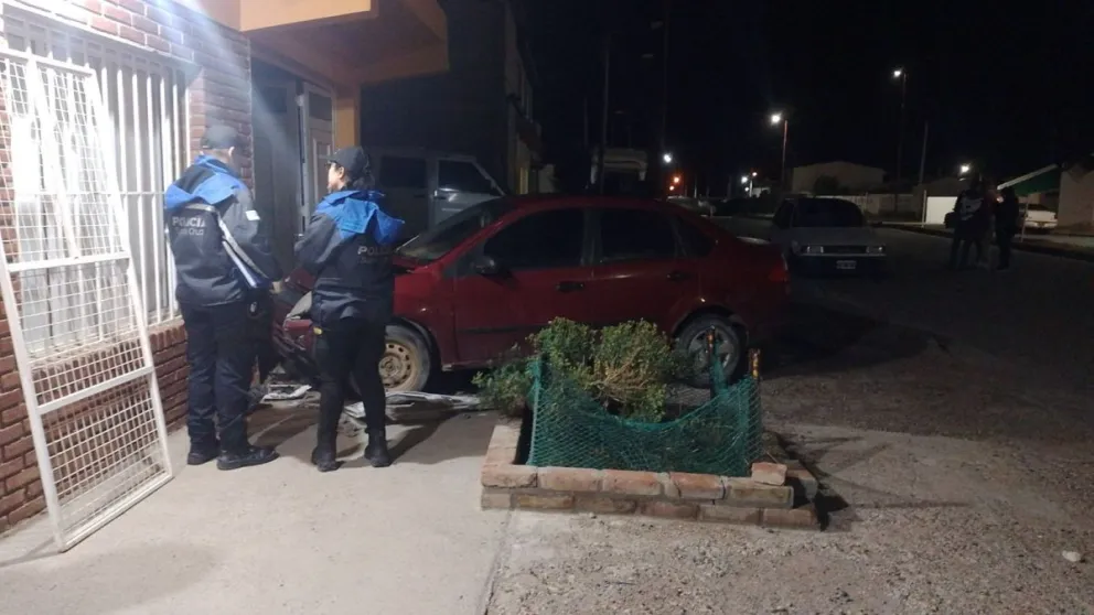 Disparos, fuga y choque en Puerto Deseado