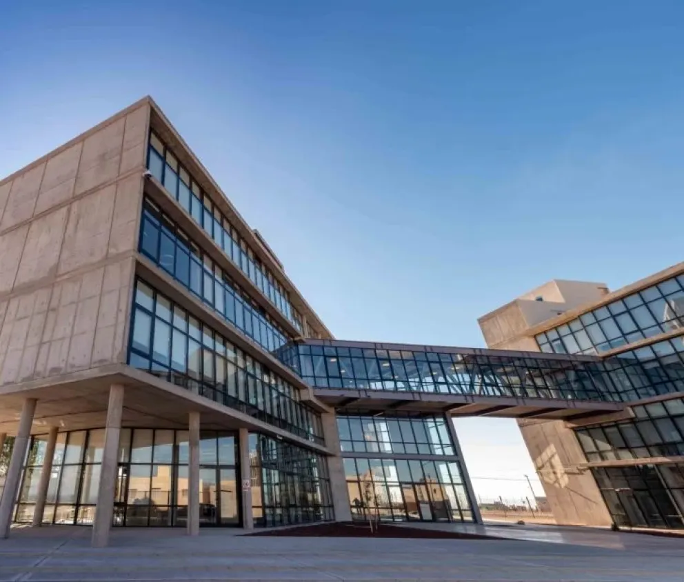 YPF inauguró el Instituto Vaca Muerta en Neuquén: Ya se anotaron 17.000 estudiantes