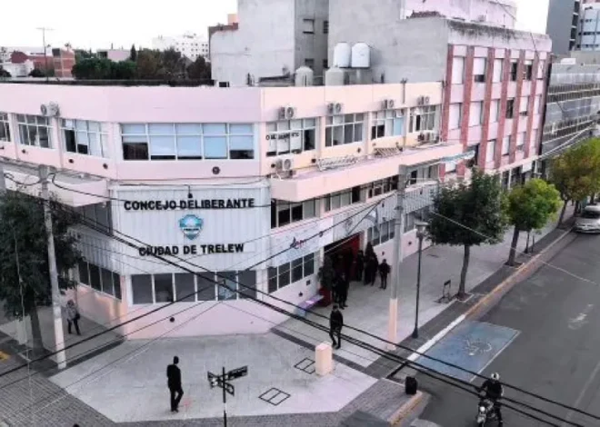 El concejal Luna abandonó el bloque oficialista y presentó “Trelew Avanza”