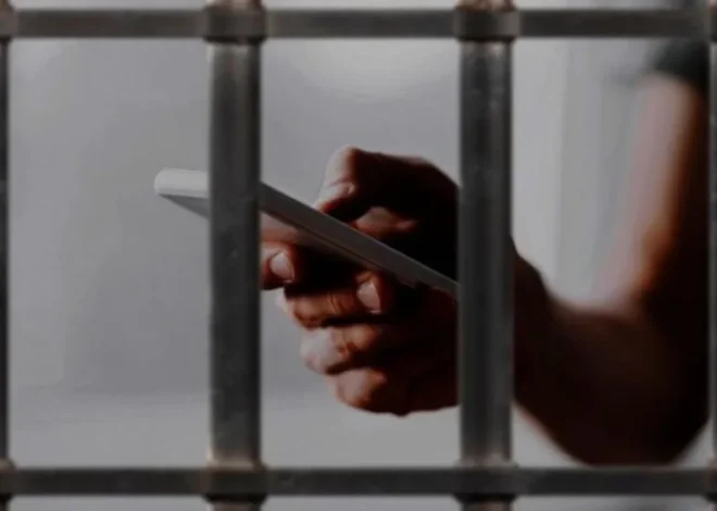 Buscan prohibir celulares en cárceles