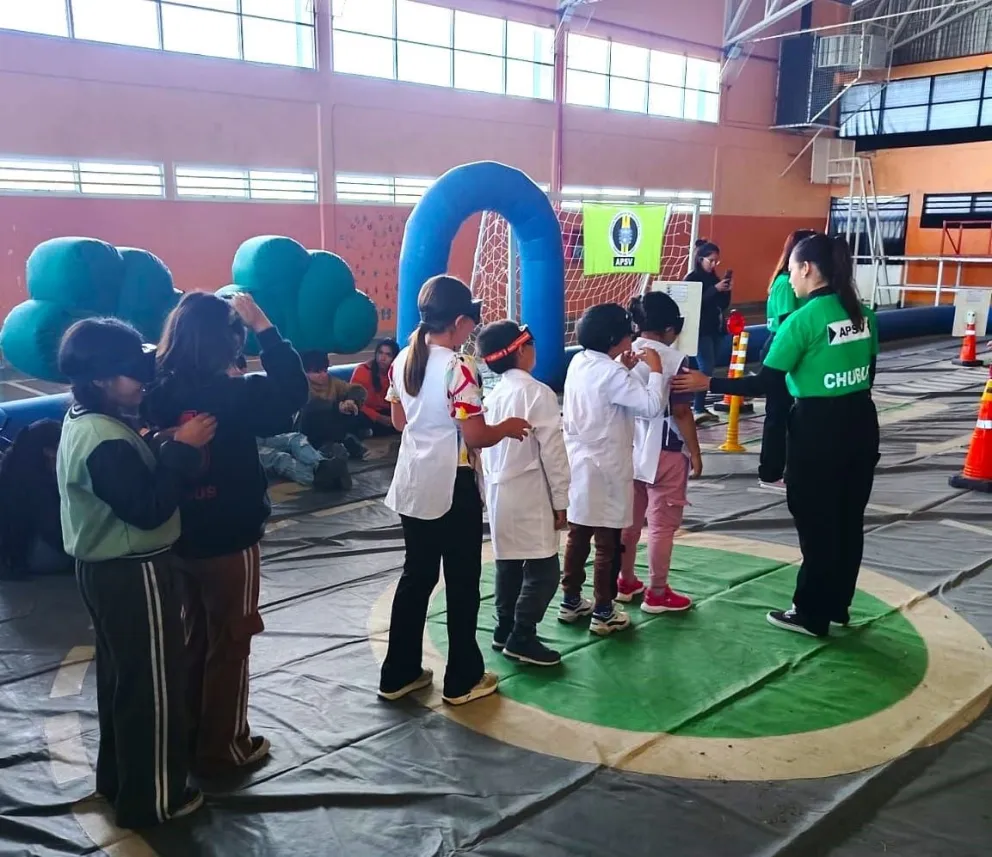 El Parque Temático Vial visitó la localidad de Lago Blanco