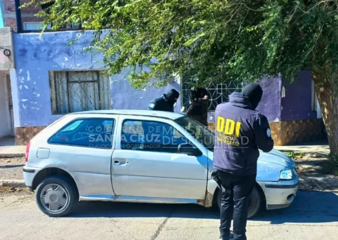 Caleta Olivia: secuestran un auto vinculado a un ataque con arma de fuego