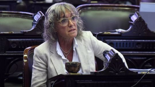 Mónica Frade: “Los legisladores se deberían haber levantado cuando Milei los atacó en el Congreso”