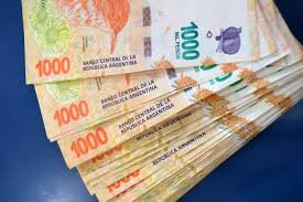 Santiago del Estero anunció bonos millonarios para estatales: hasta .800.000 por trabajador