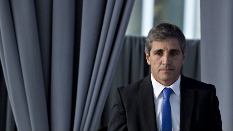 Economía redujo a la mitad una deuda heredada de la gestión anterior para sanear el Banco Central