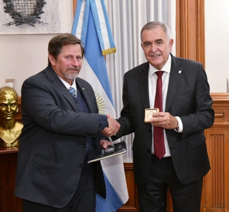 Jaldo, segundo entre los gobernadores con mejor imagen del país: Tucumán vuelve a destacarse en el ranking nacional Jaldo, segundo entre los gobernadores con mejor imagen del país: Tucumán vuelve a destacarse en el ranking nacional