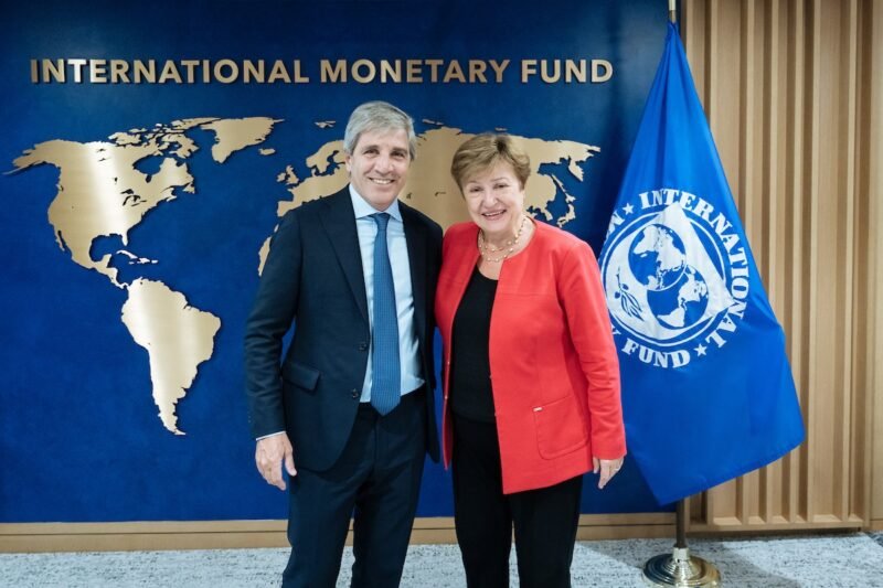 Kristalina Georgieva elogió el rumbo económico de Argentina y calificó al superávit fiscal como un “escudo” global